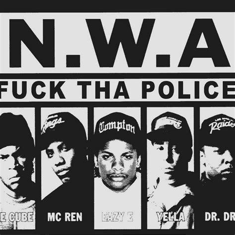 May 31, 2020 · "Fuck tha Police" toma la forma de un juicio contra el LAPD, con Dr. Dre, MC Ren y Ice Cube como juez, oficial de la corte y testigo.Dr. Dre explicó que la c... 